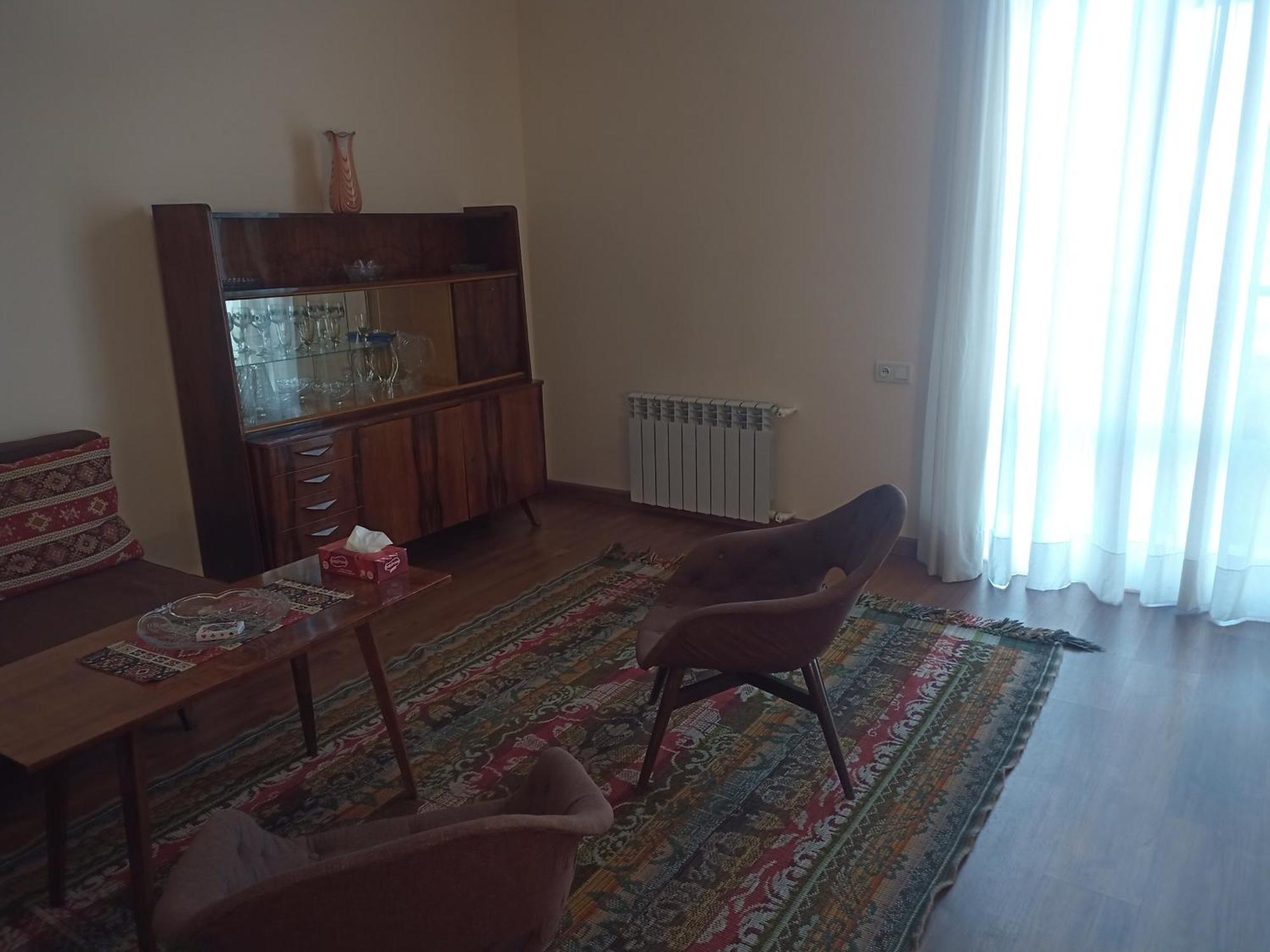 Spacious One Bedroom Apartment In The City Centre Ereván Exterior foto