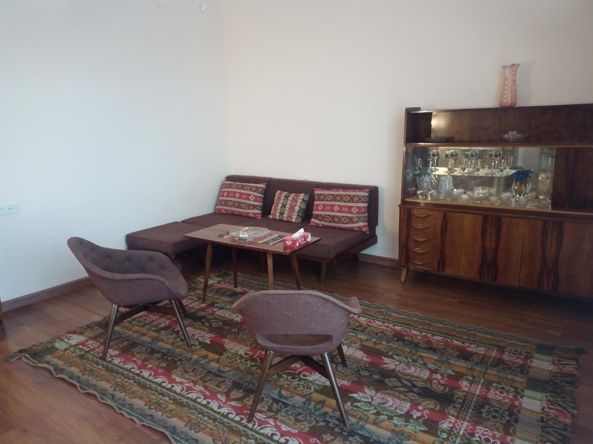 Spacious One Bedroom Apartment In The City Centre Ereván Exterior foto